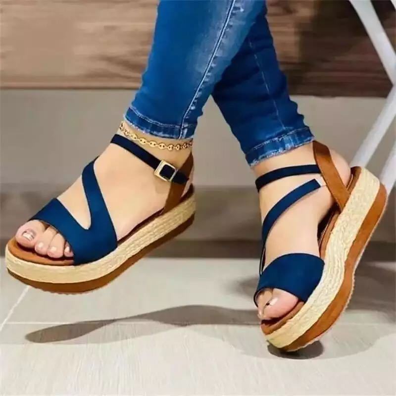 Women’s Hollow Platform Sandals – Stylish Buckle Strap Summer Shoes