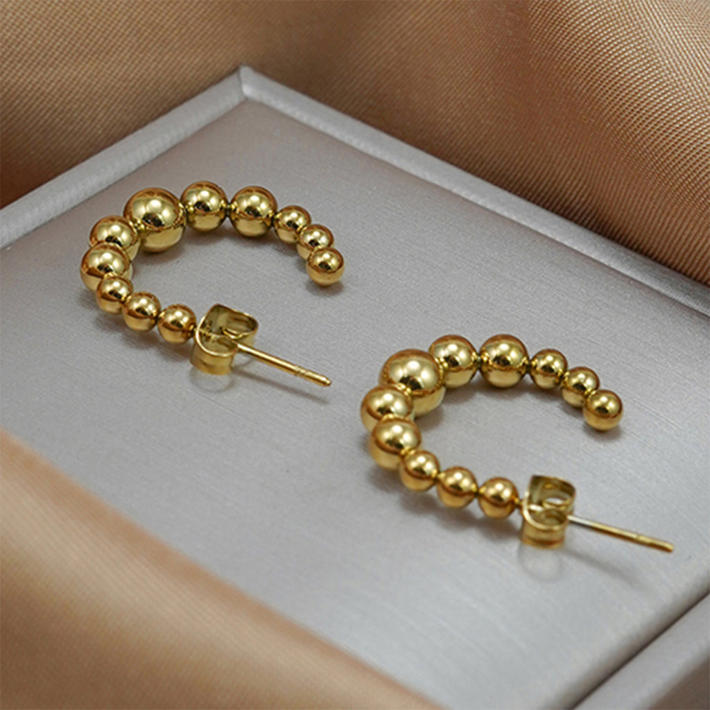 Golden Crescent Jewelry Set – Minimalist Necklace & Earrings